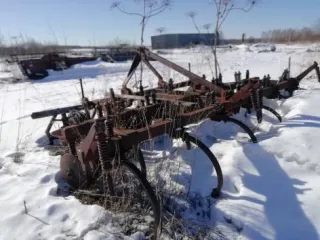 Плуг оборотный "Агат" Н4*1С, 2008 г.в. С имуществом можно ознакомиться по предварительно согласованию по тел. 89027125511 или подав заявку на эл. почту: bagaev.arbitr@mail.ru. Сумма 414000 руб.