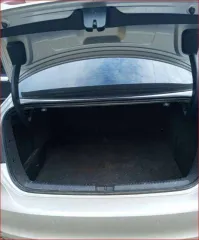 Volkswagen Jetta 2013 года, 122 л.с., АКПП. VIN: XW8ZZZ16ZDN007608, госномер: С356ОЕ196.