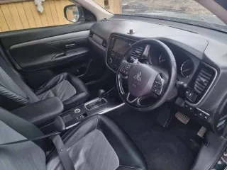 Mitsubishi Outlander, 2017 года, 168 лс, 360312 км, полный привод, АКПП. Легковой автомобиль, 2017 г.в., кузов № GF8W-0400766, техническое состояние сложно определить, в результате ДТП значительно поврежден, вмятина на задней левой двери (с пассажирской стороны), трещины лобового стекла, с левой…
