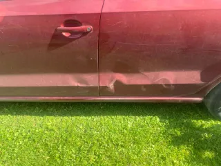 Volkswagen Polo 2014. Автомобиль Марка - Volkswagen; Модель – Polo; Год изготовления – 2014; VIN - XW8ZZZ61ZEG069109. Тех. описание: Автомобиль находится в рабочем состоянии, имеет кузовные повреждения левой стороны и заметный износ водительского сиденья. Признаков серьезного ДТП по представленным…