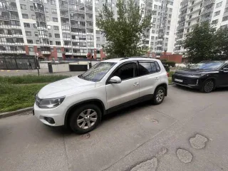 Volkswagen Tiguan, 2012 года, 140 лс, 234610 км, полный привод, АКПП, VIN номер: XW8ZZZ5NZDG117306, пробег: 234610.