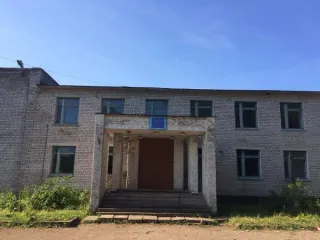 Нежилое здание 1200.4 м², Тверская область. Двухэтажное кирпичное нежилое здание с земельным участком. Год ввода в эксплуатацию: 1989. Количество подземных этажей: 0. Вид ограничений и обременений: Нет. Общая площадь: 1200.4 м². Материалы наружных стен здания: Кирпич. Кадастровая стоимость…