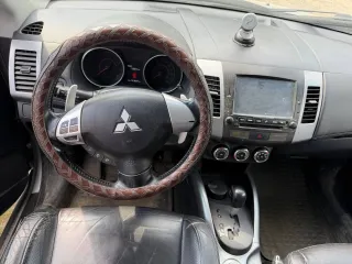 Mitsubishi Outlander, 2010. Автомобиль марки MITSUBISHI, модель Outlander 2010 г.в. VIN-номер JMBXTCW4WBU001036. Ознакомление с имуществом производится по адресу: г. Санкт-Петербург, Ул. Омская, д. 6 (автостоянка) с момента публикации сообщения о продаже имущества и до окончания приема заявок по…