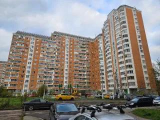 Жилое помещение 51 кв.м, Московская область: Московская обл., д. Голубое, ул. Родниковая, к. 2, кв. 18, общей площадью 51 кв.м. (Этаж № 5), кадастровый номер: 50:09:0070106:2721. Вид жилого помещения: Жилое. Общая площадь: 51.