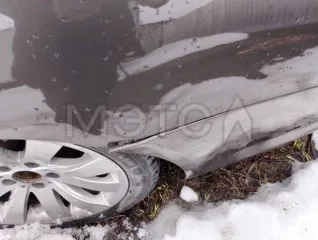 Автомобиль BMW 750, 2013 года выпуска, VIN: X4XYF81180DE5891
