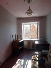 19/100 доли квартиры 94.3 кв.м, Ульяновская область, г. Ульяновск, ул. Рябикова, д. 1, кв. 30, кадастровый номер: 73:24:031002:665, коммунальная квартира, общая долевая собственность, размер доли: 19/100.