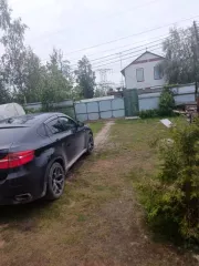 Жилой дом: Россия, Ханты-Мансийский АО, г. Сургут, тер ПСК "Хвойный", Кедровая ул, д.56, общей площадью 49 кв. м, кадастровый номер 86:10:0101137:403. Земельный участок: Россия, Ханты-Мансийский АО, г. Сургут, тер ПСК "Хвойный", Кедровая ул, д.56, общей площадью 500 кв. м, кадастровый номер…
