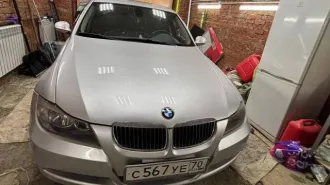 BMW 3 Series 2005 года, 150 лс, пробег 317195 км, АКПП. Автомобиль легковой BMW 320I, 2005 г.в., двигатель N46B20BA-A233H366, VIN: WBAVA71020KP93250, шасси (рама) отсутствует.