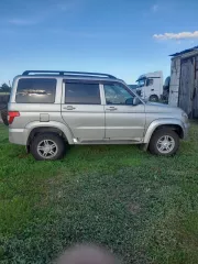 Автомобиль марки UAZ Patriot, 2015 года выпуска, номер двигателя 409050*F3035330, VIN XTT316300F1044024, госномер М955НН763, тип ТС: легковой, цвет: желто-серебристый. Автомобиль на ходу, имеется неисправность в двигателе: вместо 4 цилиндров срабатывают 3.