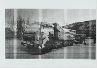 Kamaz 5410 1984, pricep GKB 819 1982 Грузовой самосвал Камаз 5410, 1984 г.в., гос.номер С254МР49, цвет красный, шасси № 113076, кузова № 515405, Прицеп ГКБ 819, 1982 г.в., зеленый цвет, шасси № 86336 Год выпуска: 1984 VIN номер: 515405