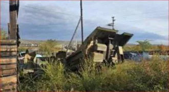 Грейдер прицепной СД-105, заводской номер 7336. Каток дорожный ДУ-93. Кабина от автомобиля КРАЗ 256 Б1, государственный регистрационный номер К328ТХ75. Автомашина ЗИЛ ММЗ-554, государственный регистрационный номер 8828ЧТП. КАМАЗ (рама). КДМ, рама. Автобус ПАЗ-3205 (снят с учета). Кузов КАМАЗ. Бочка…