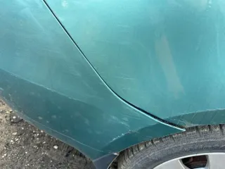 Kia Rio 2014 г/н М229НА33 VIN Z94CC41BBER207837; Kia Rio 2021 г/н Р070ТА33 VIN Z94C351BBMR157007. Цвет светло-зеленый, сколы и царапины по всему лакокрасочному покрытию кузова автомобиля, б/у, документы отсутствуют, ключи отсутствуют; цвет белый, вмятины на переднем правом крыле, на передней правой…