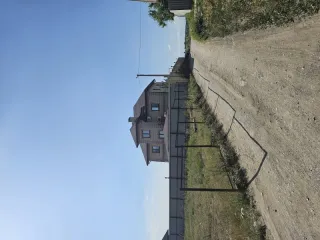 Земельный участок 800 кв.м, дом 548.5 кв.м, участок 1200 кв.м, Саратов. Жилой дом, площадь 548,5 кв.м., количество этажей: 3, в том числе подземных: 1, кадастровый № 64:48:040634:291, по адресу: г. Саратов, ул. Подлесная, 25Б. Земельный участок, площадью 1 200 кв. м., кадастровый номер…