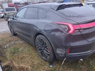 Zeekr 001 2023 года выпуска, черный цвет. VIN: L6T79T2E2PP032563, государственный номер А636НУ18.