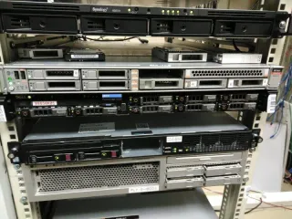 Сервер DELL PE R620, 64 ГБ ОЗУ, без жестких дисков, Москва, сервер DELL PE R 620 (2xE5-2667.8x8GB.8x300GB SAS 10к, H710.Br5720.RPS2x750W.Rails.Ent.3Y PNBD) R620266, без жестких дисков, Москва