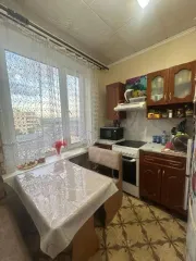 3/12 доли квартиры 67.3 кв.м в Амурской области, г. Тында, ул. Красная Пресня, д. 32, кв. 63. Назначение: жилое, этаж: 7. Кадастровый номер: 28:06:011302:1970.