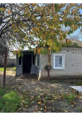 Доли дома и участков, 38.2 кв.м, 567 кв.м, Краснодарский край, Тихорецк 1/4 доля дома и 1/4 доля земельного участка в Краснодарском крае еще 1/4 доля дома и 1/4 доля земельного участка в Краснодарском крае еще 1/4 доля в праве на жилой дом, площадь: 38,2кв.м., кадастровый номер: 23:32:0503008:820 и…