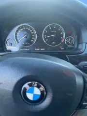 BMW 528i xDrive, 2014, VIN: Х4Х5А76460D364355. Легковой автомобиль, марка: BMW 528i xDrive, год изготовления: 2014, VIN: Х4Х5А76460D364355, вид собственности: индивидуальная, пробег 221229 км. Находится в залоге у АО Азиатско-Тихоокеанский Банк.