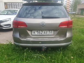 Volkswagen Passat 2011 года, VIN WVWZZZ3CZBE349697. Цвет серо-коричневый, ПТС 23УЕ063086, госномер К162АЕ53. Произведен в Германии. Двигатель бензиновый, модель CDG, номер 020712, мощность 150 л.с. (110.33 кВт), объем 1390 куб.см. Кузов WVWZZZ3CZBE349697, экологический класс 5. Максимальная масса…