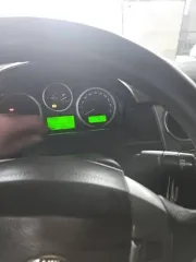 Land Rover Discovery, 2007 года, 190 лс, 386129 км, полный привод, АКПП, идентификационный номер (VIN): SALLAAA148A443693, год выпуска: 2007г., пробег 386129км., цвет темно-синий, ГРЗ Е678ОУ08. Имущество обременено залогом АО «ТБанк».