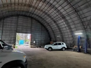 Нежилые здания: кад.№ 90:22:010304:445, площадью 205,6 кв.м; кад.№ 90:22:010304:449, площадью 455,2 кв.м; кад.№ 90:22:010304:450, площадью 21,2 кв.м., расположенные по адресу: Республика Крым, г.Симферополь, ул.Севастопольская, 45.