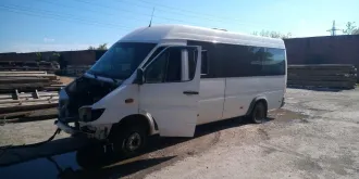 Автобус Mercedes-Benz 223201, VIN Z7C223201F0007415, год выпуска 2015, цвет: белый, гос. номер Е 931 КВ 797