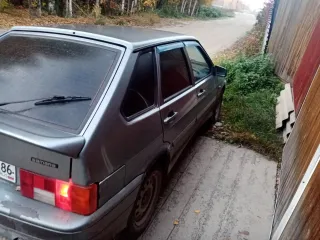 Автомобиль ВАЗ 211440 2012 г.в. VIN-номер XTA211440C5129827 Ознакомиться с составом имущества можно по месту его нахождения: Ханты-Мансийский автономный округ – Югра, г. Нижневартовск, ул. Спортивная 11, предварительно согласовав по телефону: +7 (902) 851 07 01. Ознакомление с имуществом - путем…