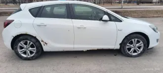 Opel Astra 2011 года, 140 лс, 231000 км, легковой автомобиль: OPEL ASTRA, год выпуска: 2011,
идентификационный номер (VIN): XUFPE6DC3B3009758, цвет:
белый