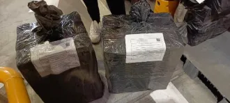 Роботизированный гибкий кабель 300/500V 3х1.2+4х2х0.3, черного цвета, с маркировкой "robot bending cable 300/500v 3х1.2+4х2х0.3mm2".