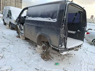 Автомобиль марки VOLKSWAGEN модель 7HC CARAVELLE 2014 г.в. VIN номер WV2ZZZ7HZFH001200 Контакты финансового управляющего: fin.upr77@gmail.com или по телефону 8  982  992 05 67.