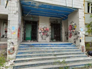 Здание по адресу: Ульяновская область, г. Ульяновск, ул. Краснопролетарская, д. 6а и земельный участок по адресу: Ульяновская область, г. Ульяновск, р-н Заволжский, ул. Краснопролетарская, д. 6А. Здание назначение: нежилое, количество этажей: 2-5, в том числе подземных этажей 1, площадь: 3293,9 кв…