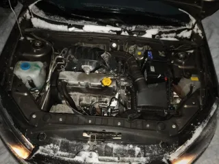 LADA Granta 2024 года выпуска, VIN: XTA219440S0280019. Автомобиль в идеальном состоянии, кроме колес, шины спускают, так как резина старая.