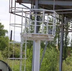 Производственный комплекс по переработке и хранению нефтепродуктов, в который входит следующее недвижимое и движимое имущество: система видеоконтроля, автодорога подъездная (75 м.), инв.№1537-Ф, лит.1А, адрес объекта: Воронежская обл., Панинский р-он, р.п.Панино, ул.Железнодорожная, 2е…