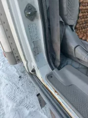 Автомобиль MAZDA TITAN 1989 года выпуска VIN: ОТСУТСТВУЕТ Тип ТС ГРУЗОВОЙ ФУРГОН номер кузова ОТСУТСТВУЕТ государственный регистрационный номер А887НС154, паспорт транспортного средства 27НА184191. Цвет кузова  кабины : белый