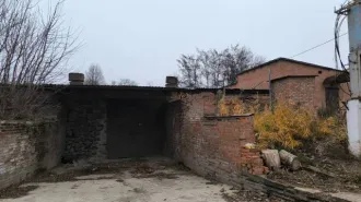 Здание засолочного цеха 641,7 кв.м, участок 8004 кв.м, Ростовская обл. Здание 641,7 кв.м. и земельный участок 8004 кв.м. в Ростовской обл. еще Здание 641,7 кв.м. и земельный участок 8004 кв.м. в Ростовской обл. еще Здание засолочного цеха (склад), кадастровый номер 61:46:0012701:162, площадь 641,7…