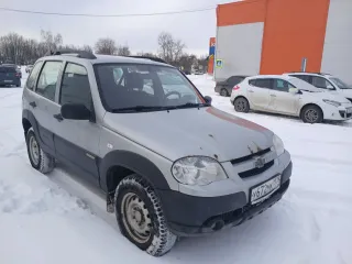 Chevrolet Niva 212300-55 2016 Легковой автомобиль марки: Chevrolet, модели: Niva 212300-55, год выпуска: 2016 г., идентификационный номер (VIN): X9L212300G0587680 Ознакомление с имуществом производится по предварительной записи по телефону: 89339811327