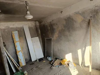 1/4 доля квартиры 32,2 кв.м., 1/4 доля жилого помещения, Ульяновская область, м.р-н Тереньгульский, г.п. Тереньгульское, рп Тереньга, ул Молодежная, д. 7, кв. 17, кадастровый номер: 73:18:020202:379 В имуществе имеются доли, принадлежащие несовершеннолетним сособственникам.