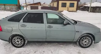 ВАЗ 217230, 2010 год, цвет: средний серо-зеленый мет., VIN: XTA217230A0125183, номер двигателя: 21126 2587664. Есть СТС и ПТС. Состояние: необходим капитальный ремонт двигателя, ходовой части и рулевой рейки, ремонт коробки передач, замена тормозных колодок, поврежден задний бампер, сколы и…