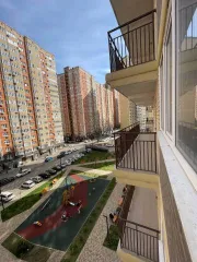 Квартира 62,4 кв.м, Краснодар, ул. Домбайская, 62,4 кв.м, 2 комн. двухкомнатная квартира, площадь 62,4 кв.м, кадастровый номер 23:43:0142047:61060, расположенная по адресу Краснодар, ул. Домбайская, д. 55, корпус 8, кв. 117, вид собственности: индивидуальная