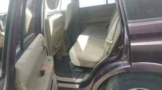 Легковой автомобиль Ssang Yong DJ Kuron M200, год изготовления: 2007, VIN: XU3S0A1KS7Z000700, г\н У239ТС26, цвет: Молодое вино, изготовитель (страна): Россия. Находится в залоге перед ПАО «СОВКОМБАНК». По указанному VIN (номер кузова или шасси) не найдена информация о наложении ограничений на…