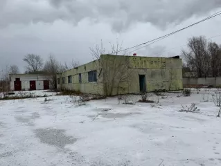 Недвижимое имущество, расположенное по адресу: РФ, Республика Татарстан, г. Казань, ул. Северо-Западная, д. 12, состоящее из 11 объектов недвижимости: Земельный участок, кад.№ 16:50:310203:21, пл. з/у – 57 530 кв.м.; Сооружение – объекты железнодорожного транспорта, кад.№ 16:50:000000:16028…
