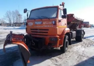 Машина дорожная комбинированная ЭД244КМ, марка, модель: КАМАЗ 53605 А4, VIN: X5V580417E0000163, 2014 г.в., цвет: оранжевый, модель, № двигателя: ISB67e4 300 86036874, кузов  кабина, прицеп : кабина 2374425, 298 л.с., ПТС: 67 НХ 903593, г/н А780КВ164, не на ходу, адрес: Саратовская обл., г…