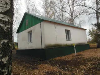 Здание с земельным участком Здание с земельным участком 
Год ввода в эксплуатацию: 2009 
Количество подземных этажей : 0 
Вид ограничений и обременений: п.1 раздел II Информационного сообщения 
Общая площадь: 52.1 
Материалы наружных стен здания : каркасно- обшивные 
Кадастровая стоимость …