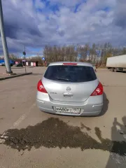 Nissan Tiida 2008 автомобиль марки Nissan модель Tiida 2008 г.в. VIN-номер 3N1FCAC11UL455863 адрес нахождения ТС.Москва, 3-я Нововатутинская По предварительной записи по эл. почте cos8569600@mail.ru и тел. +7 985 425-39-02