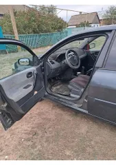 RENAULT Megane II 2005 Легковой автомобиль марки: RENAULT, модель: Megane II, год выпуска: 2005 г., идентификационный номер (VIN): VF1LM1B0H33631041 Ознакомление с имуществом производится по адресу: Россия, респ Калмыкия, Приютненский р-н, село Ульдючины, ул Советская, д 5, с момента публикации…
