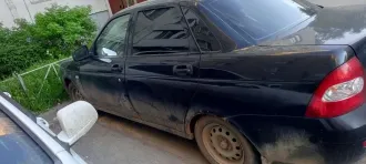 ВАЗ 217030, 2011. Транспортное средство – Автомобиль ВАЗ 217030, 2011 г.в., мощность двигателя 80 (58,8), VIN: XTA217030B0287089. Техническое состояние со слов должника: "Аккумулятор отсутствует. Пробег 397 000. Дно машины прогнило, передняя часть автомобиля битая, лонжероны ушли, КПП плохо…