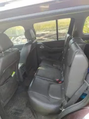 Nissan Pathfinder 2012 года, универсал. Дизельный двигатель 190 л.с., цвет серо-сиреневый, VIN: Z8NJVWR51CS000651. На ходу. Пробег 232 220 км. Недостатки: вмятина на правом переднем крыле, замят левый порог, есть царапины и сколы на кузове.