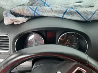 Volkswagen Golf 1.4, 2008, VIN:WVWZZZ1KZ9W410330, 80.0 л.с. залог в пользу ПАО "СОВКОМБАНК". Автомобиль после ДТП (восстановительный ремонт не проводился). Ознакомление с имуществом производится по адресу: Калининградская обл., Светловский р-н, п. Взморье. Для ознакомления с имуществом и по всем…