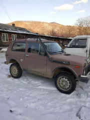 Легковой автомобиль марки ВАЗ 2121, 1985 года выпуска, регистрационный номер Р640АХ125, кузов № Е0415299.