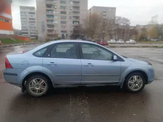 Ford Focus 2005 года, 100 л.с., пробег 310250 км. Легковой автомобиль, модель Ford Focus, VIN: X9F4XXEED45R61891, категория B (M1). Модель двигателя HWDA 5R61891, кузов: X9F4XXEED45R61891, цвет светло-серо-голубой. Мощность двигателя 100 л.с. (74 кВт), рабочий объем 1596 куб.см. Разрешенная…